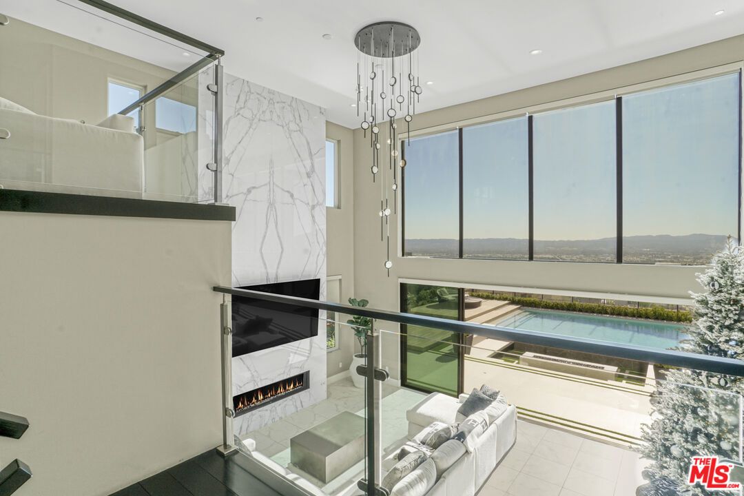 Fireplace, Interior, Marble Walls, Pendant Lights, Recessed Lighting, Water