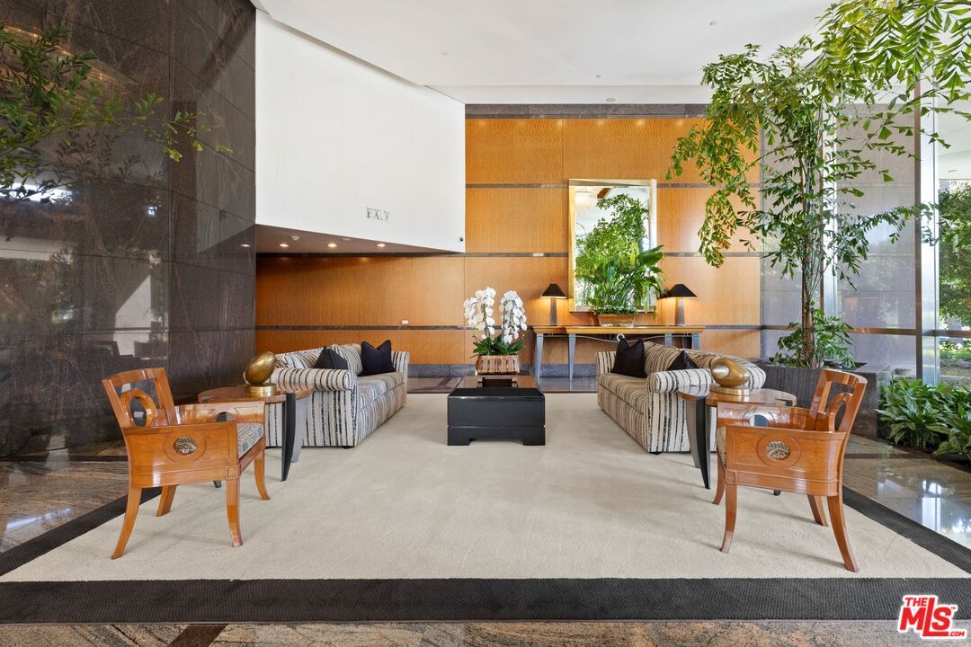 Dining room, Interior, Living room, Recessed Lighting