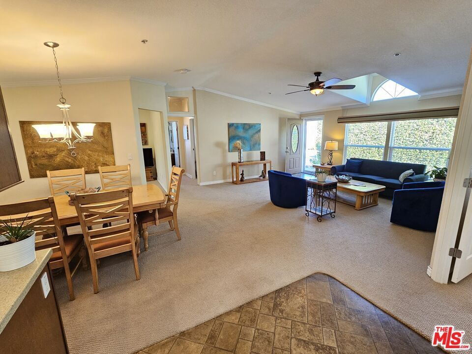 Dining room, Interior, Living room, Pendant Lights