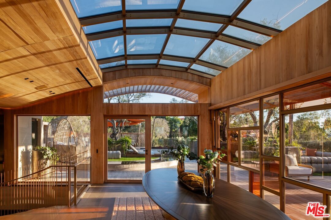 Glass Ceilings, Interior, Sun Room, Wooden Ceilings, Wood Texture Flooring
