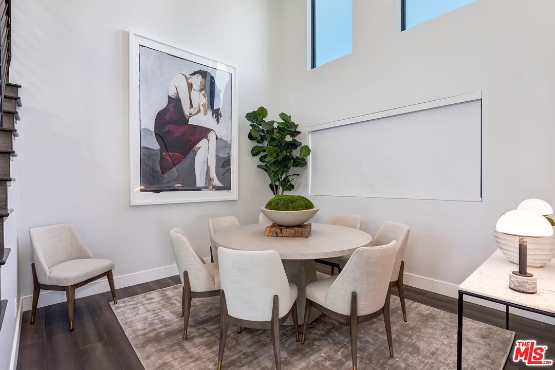 Dining room, Interior, Wood Texture Flooring