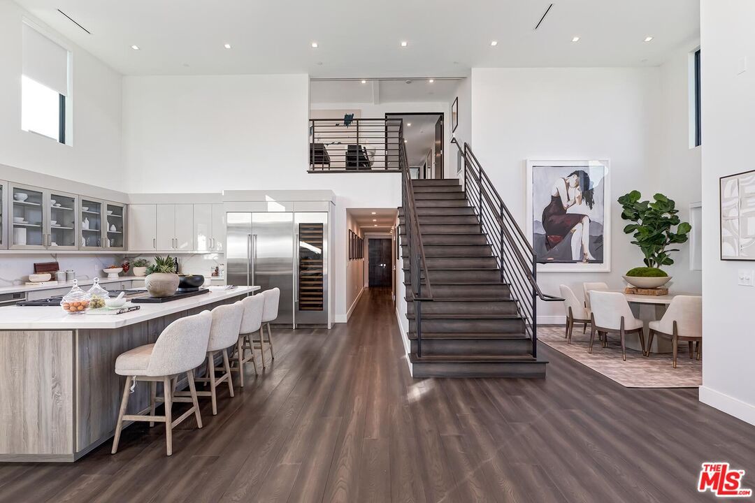 Dining room, Interior, Kitchen, Recessed Lighting, Stainless Steel Appliances, Wood Texture Flooring