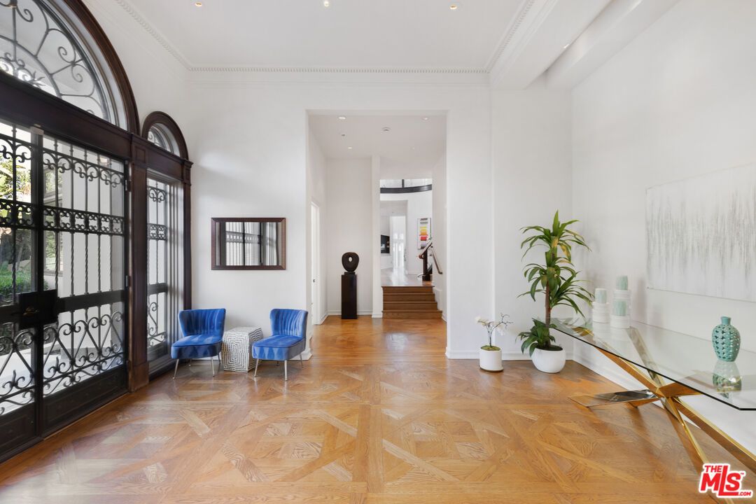 DE Listing image placeholder