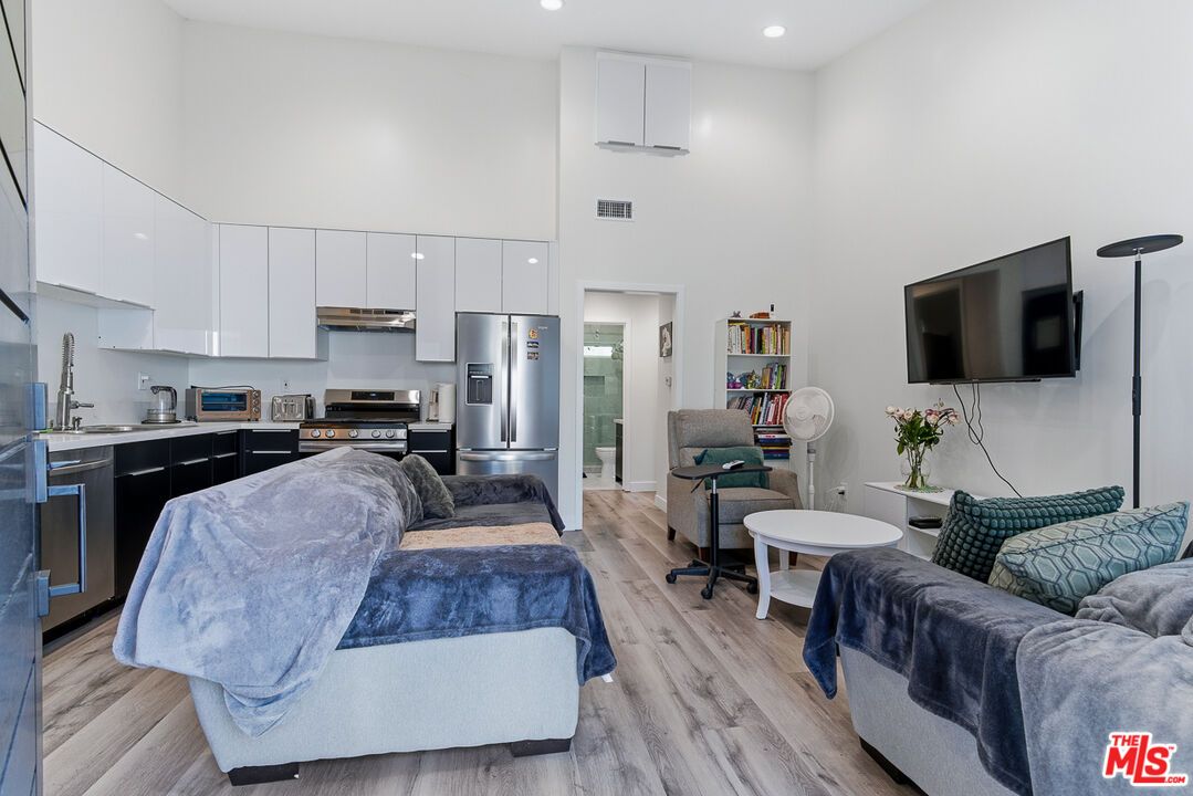 Interior, Kitchen, Living room, Recessed Lighting, Stainless Steel Appliances, Wood Texture Flooring