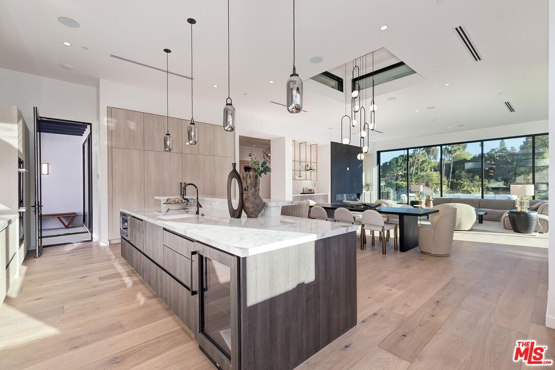 Dining room, Interior, Kitchen, Living room, Pendant Lights, Recessed Lighting, Wood Texture Flooring