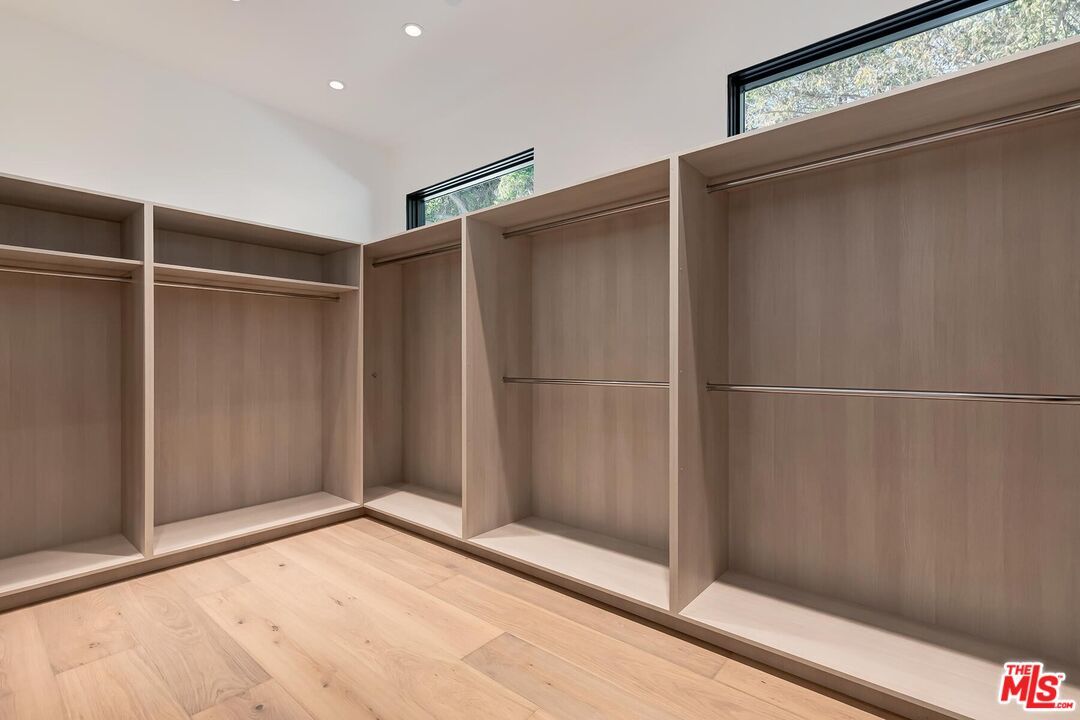 Interior, Recessed Lighting, Walk-in Closets, Wood Texture Flooring