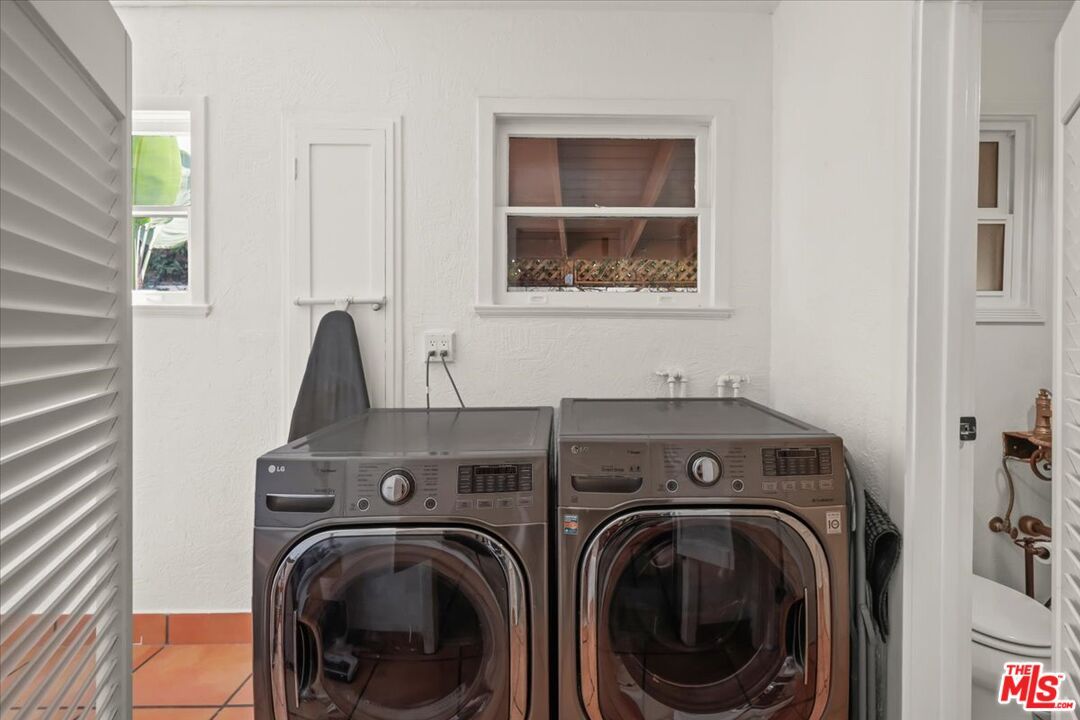 Interior, Utility Closets, Washer