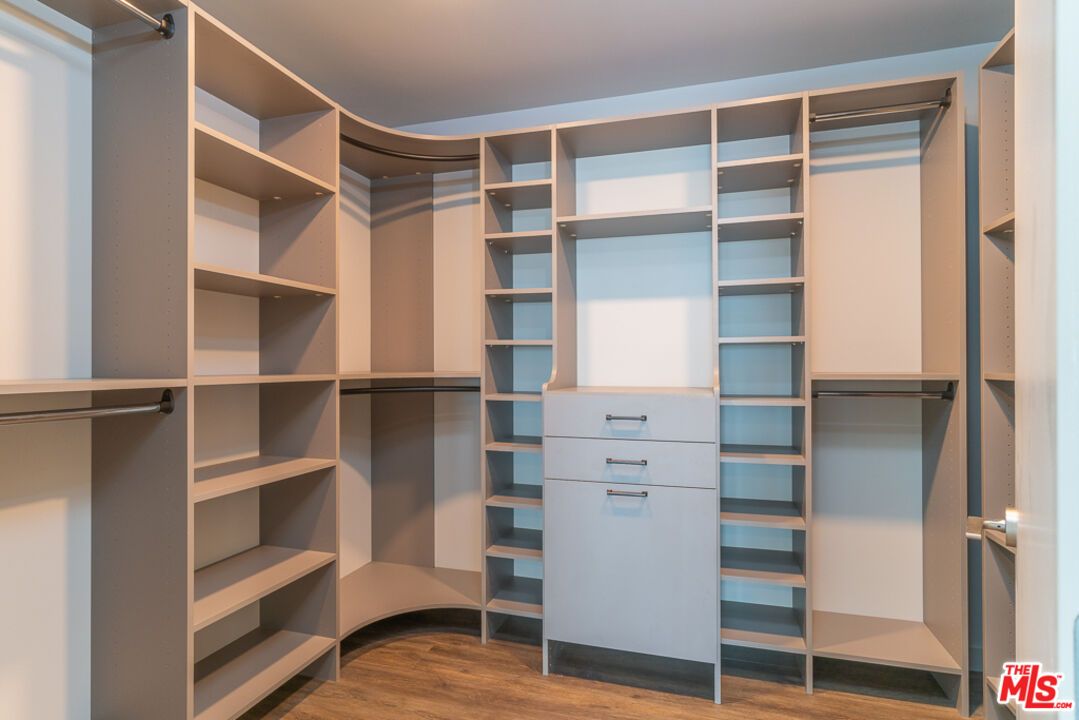 Interior, Recessed Lighting, Walk-in Closets, Wood Texture Flooring