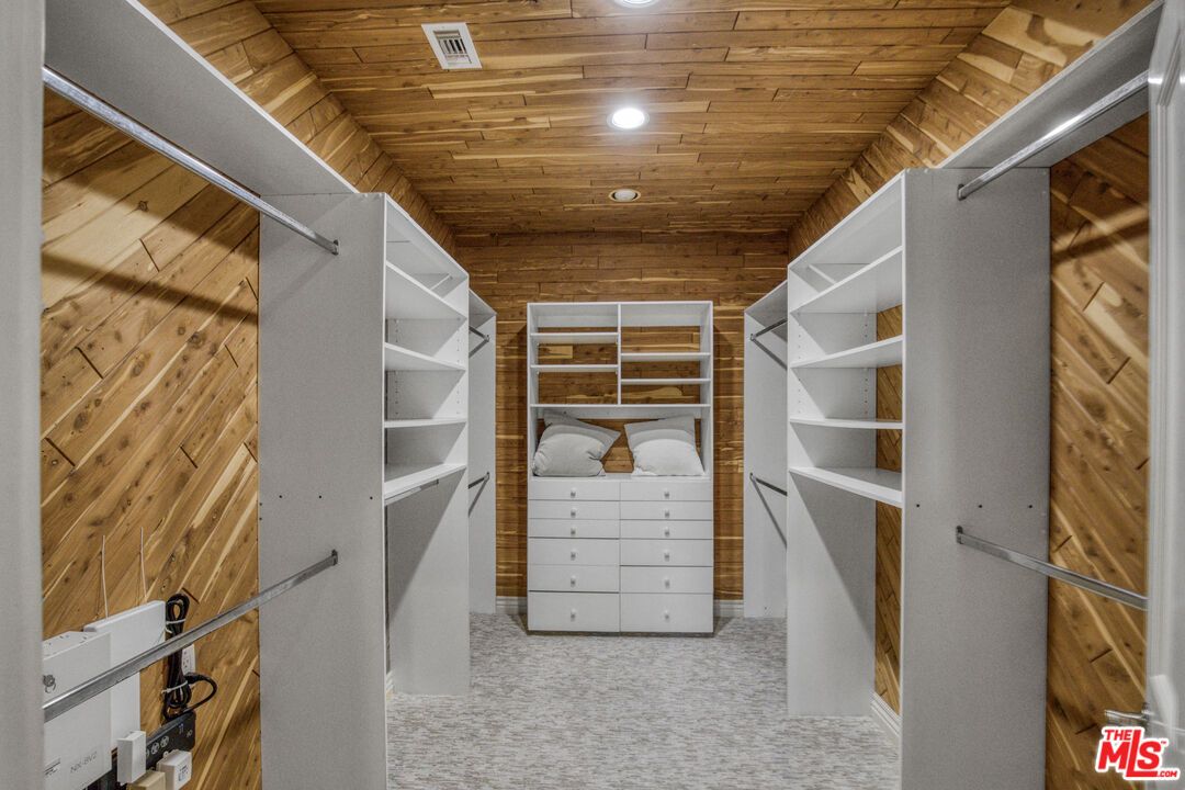 Interior, Recessed Lighting, Walk-in Closets, Wooden Ceilings, Wooden Walls