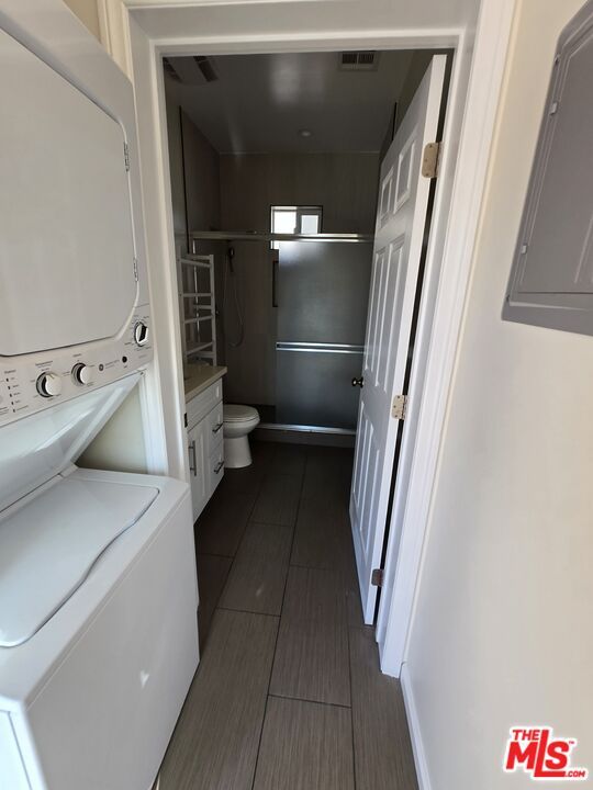 Bathroom, Interior, Utility Closets, Washer