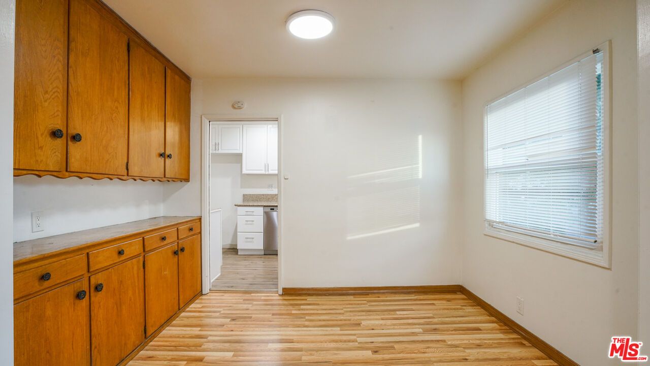 Empty room, Interior, Kitchen, Wood Texture Flooring