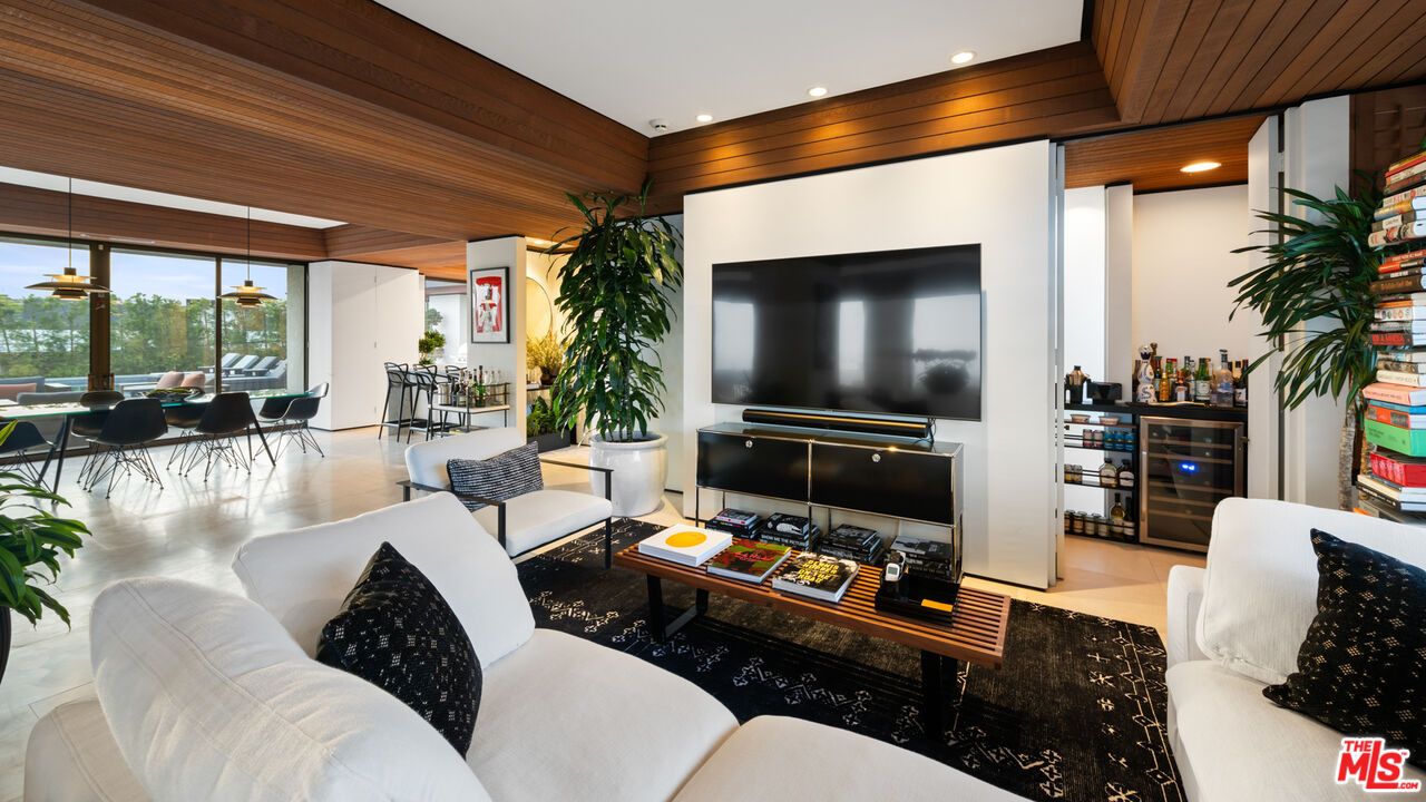 Dining room, Interior, Living room, Pendant Lights, Recessed Lighting, Wooden Ceilings