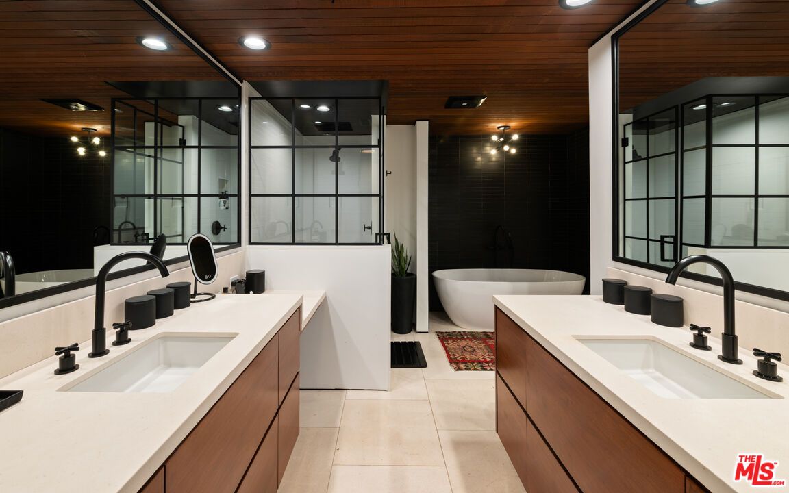 Bathroom, Dual Sink Vanities, Free Standing Baths, Interior, Recessed Lighting, Wooden Ceilings
