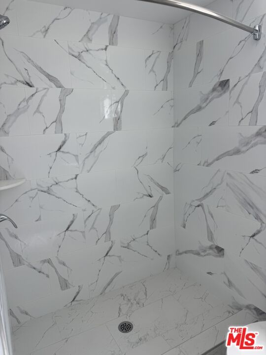 Bathroom, Interior, Marble Walls