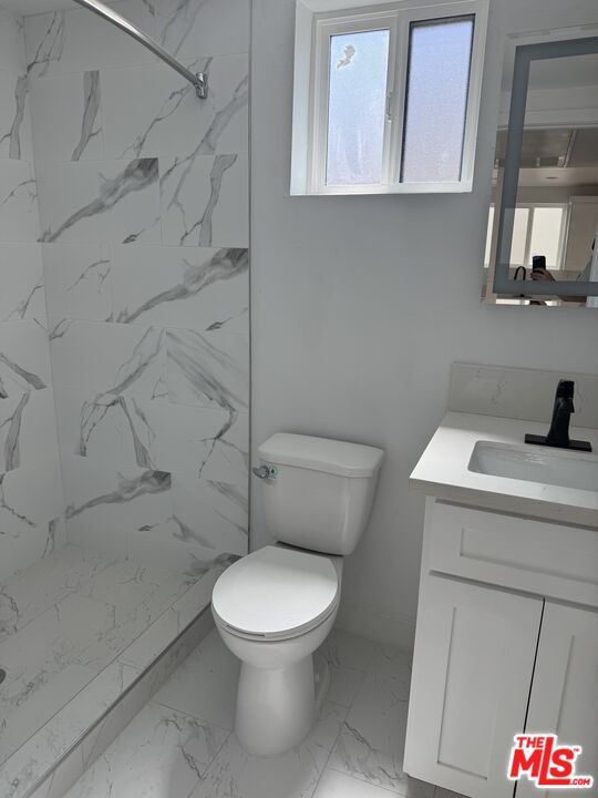 Bathroom, Interior, Marble, Marble Walls