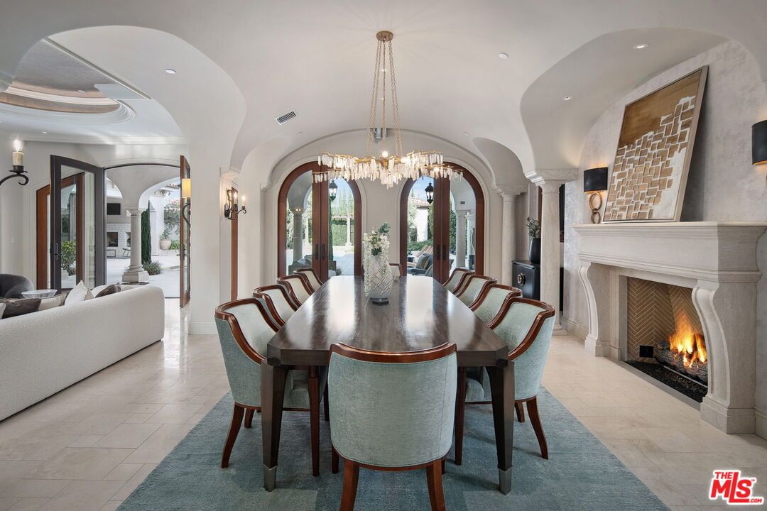 Chandelier, Dining room, Fireplace, Interior, Living room, Recessed Lighting