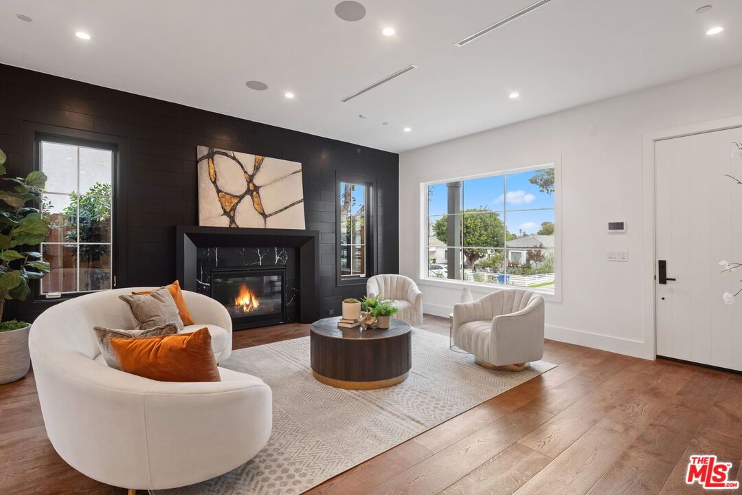 Fireplace, Interior, Living room, Recessed Lighting, Wood Texture Flooring