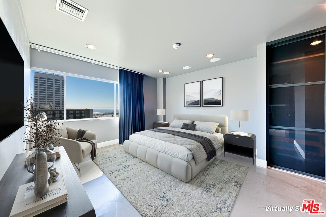 Bedroom, Interior, Recessed Lighting, Water