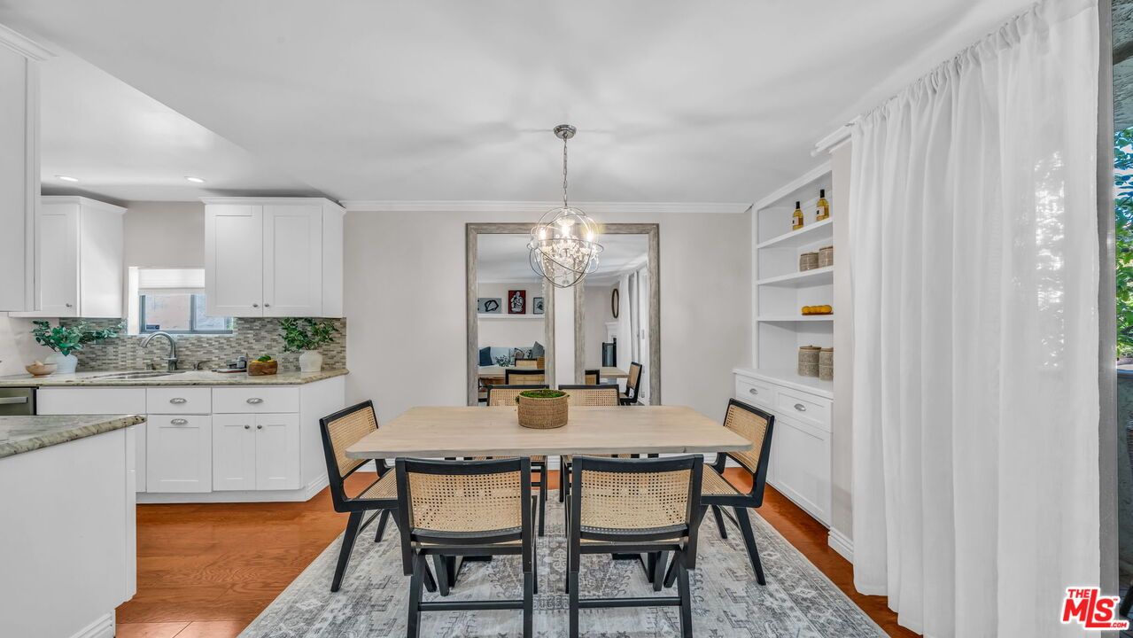 Dining room, Interior, Pendant Lights, Recessed Lighting, Wood Texture Flooring