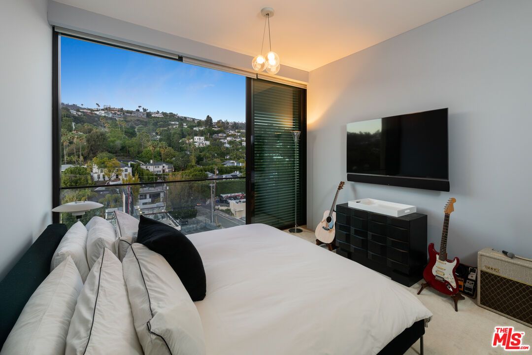 Bedroom, Interior, Pendant Lights
