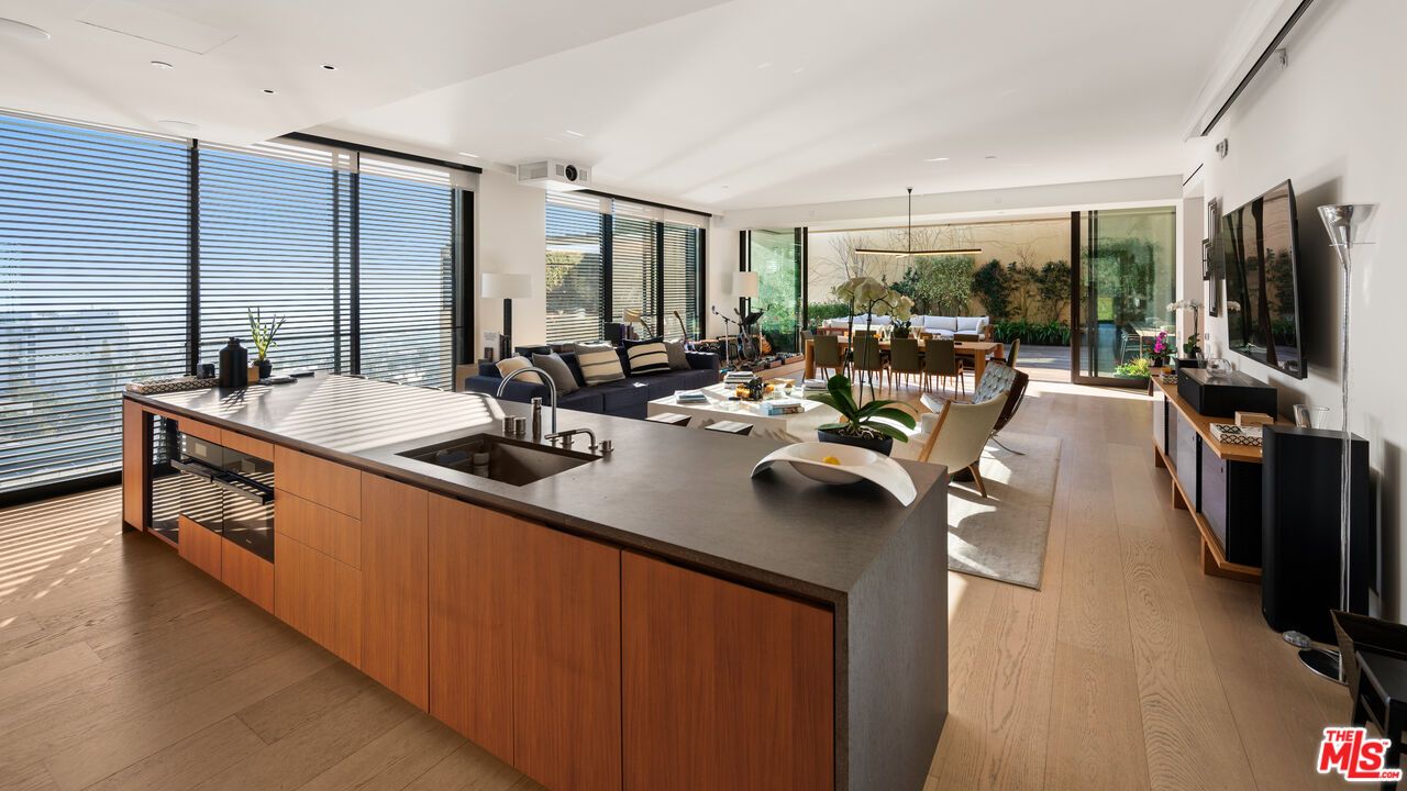 Dining room, Interior, Kitchen, Living room, Pendant Lights, Recessed Lighting, Wood Texture Flooring