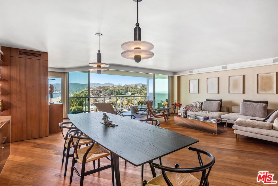 Dining room, Interior, Living room, Pendant Lights, Water, Wood Texture Flooring