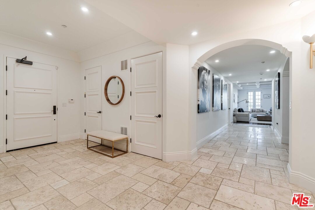 Interior, Recessed Lighting