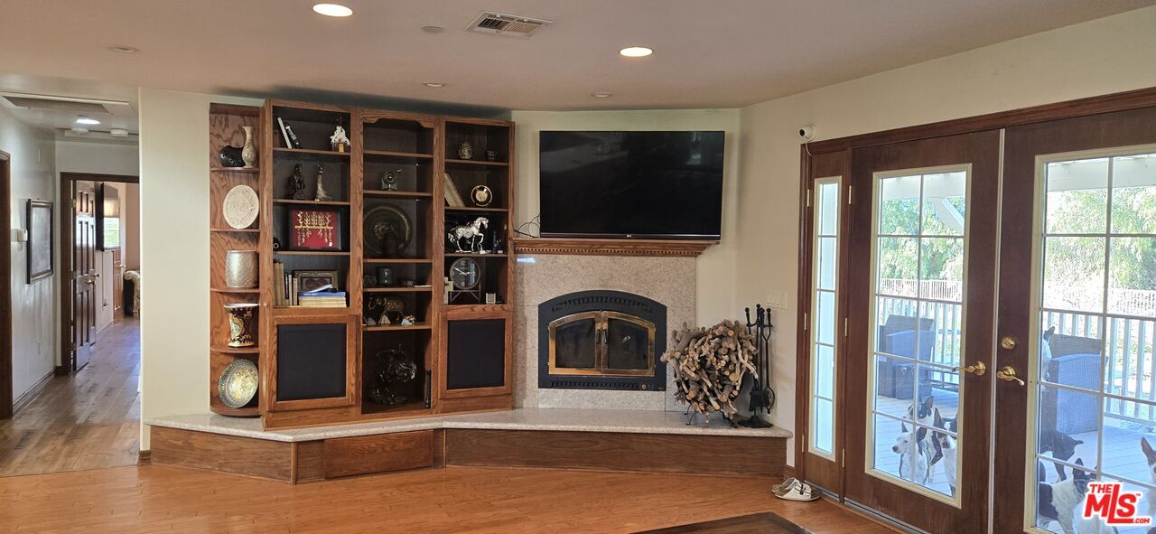 Fireplace, Interior, Recessed Lighting, Wood Texture Flooring