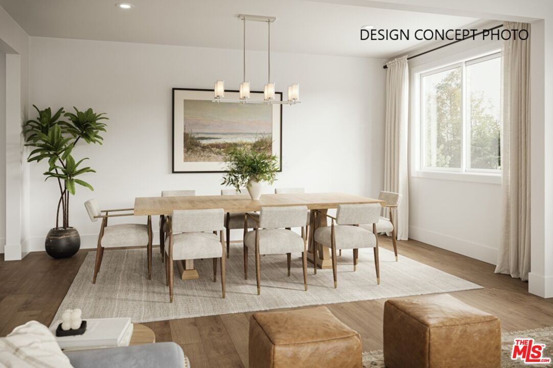 Chandelier, Dining room, Interior, Pendant Lights, Recessed Lighting, Wood Texture Flooring