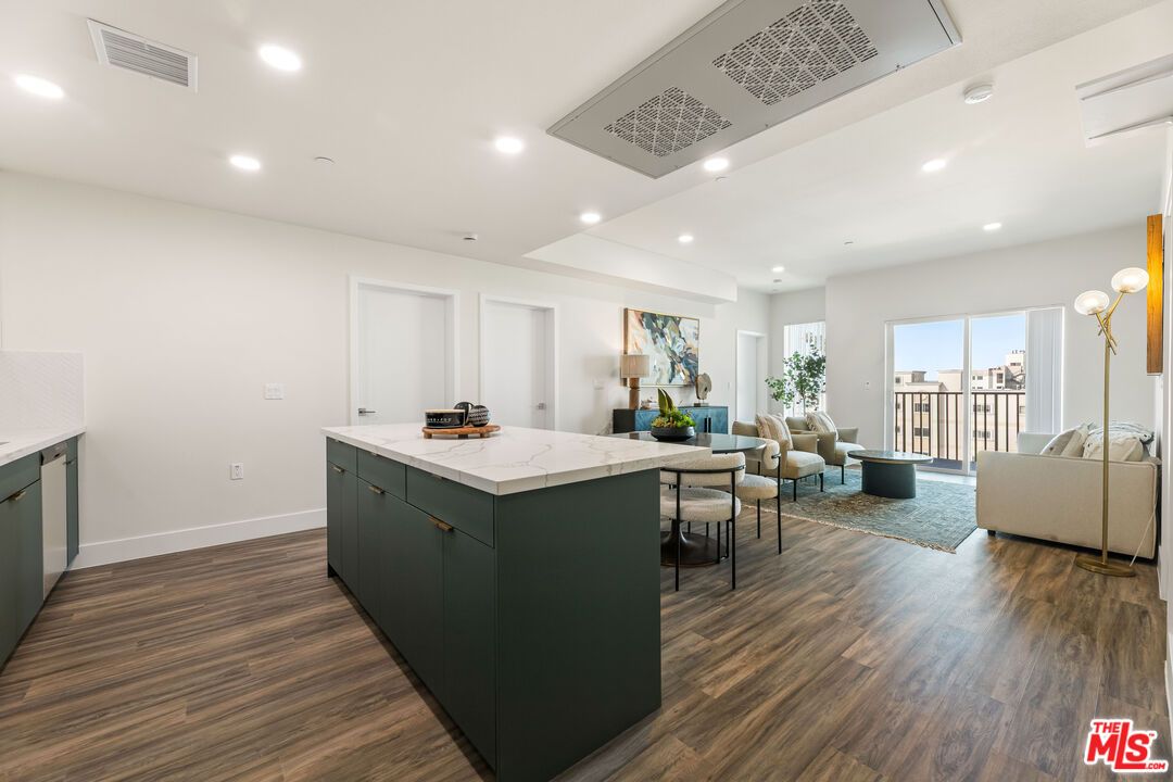 Dining room, Interior, Living room, Recessed Lighting, Wood Texture Flooring