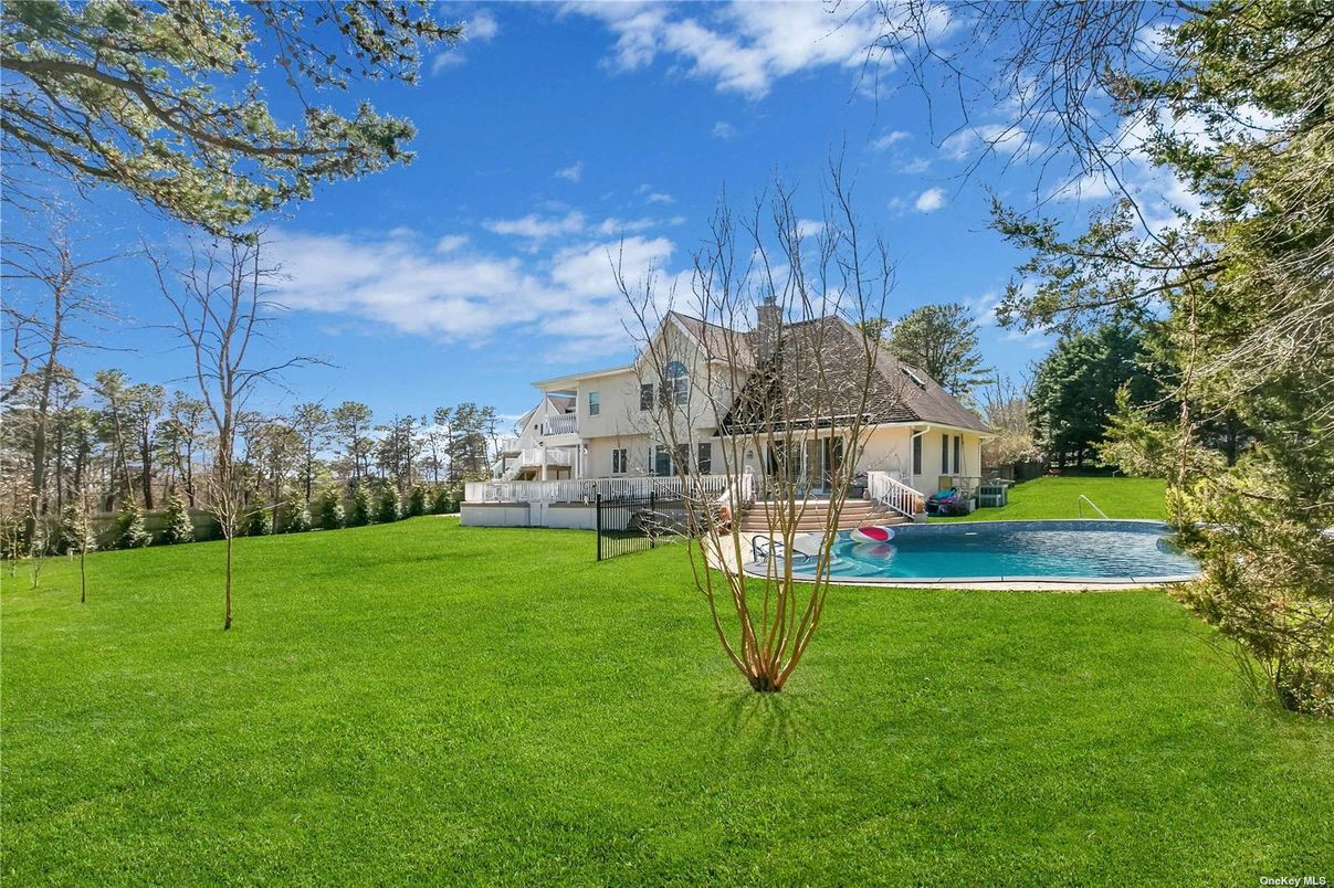 Backyard, Exterior, Pool