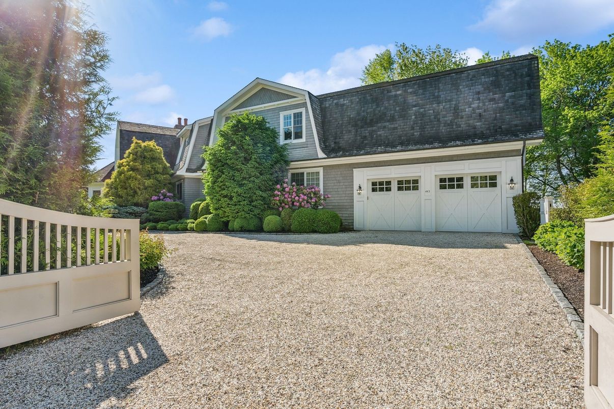 Backyard, Exterior, Facade, Cape Cod