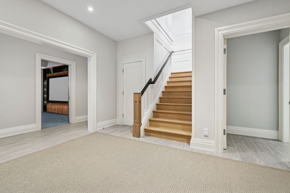 Interior, Recessed Lighting