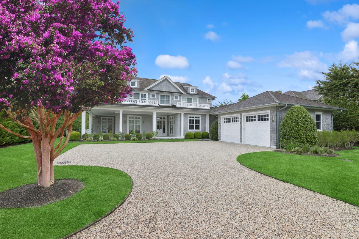 Attached, Backyard, Exterior, Facade, French Provincial