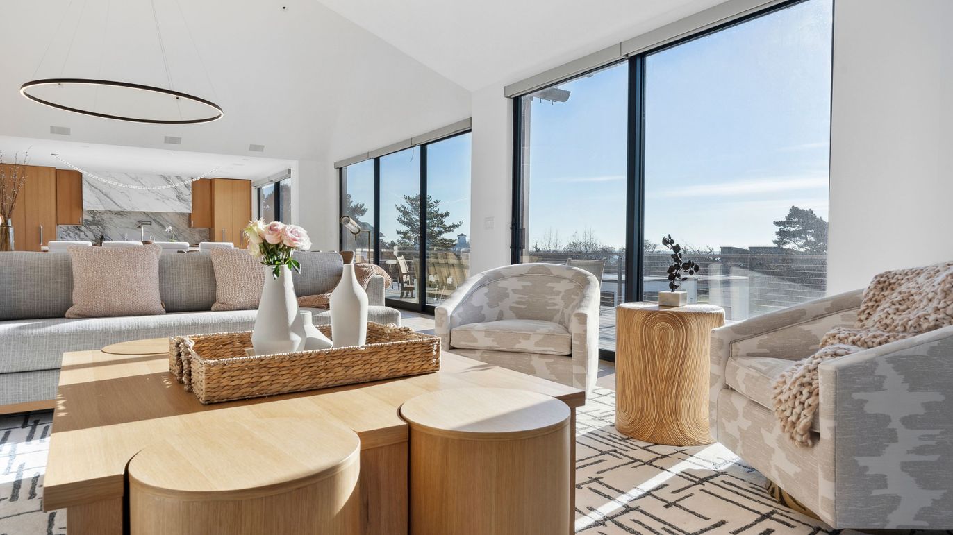 Interior, Living room, Pendant Lights, Water, Wood Texture Flooring