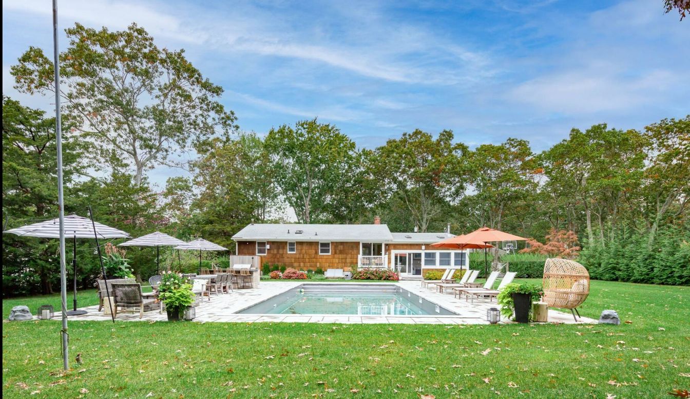 Backyard, Exterior, Pool