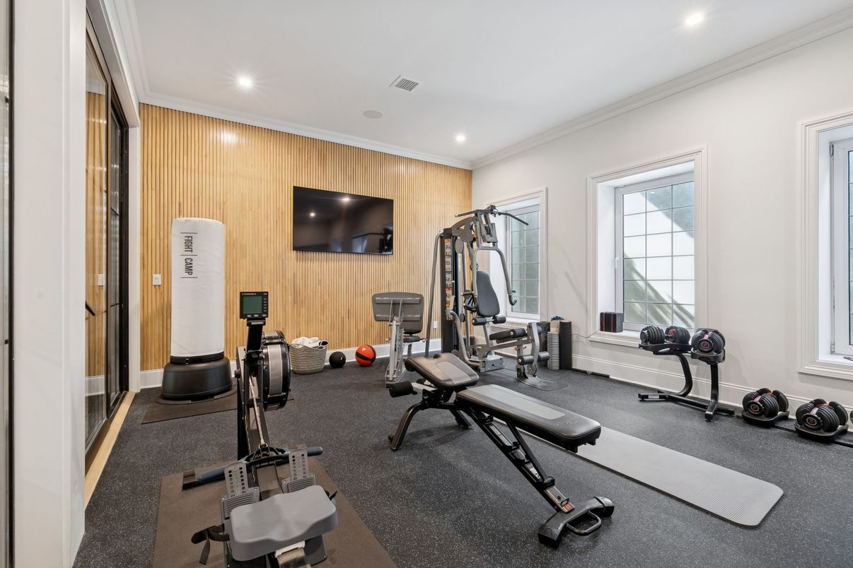 Fitness Equipment, Interior, Recessed Lighting