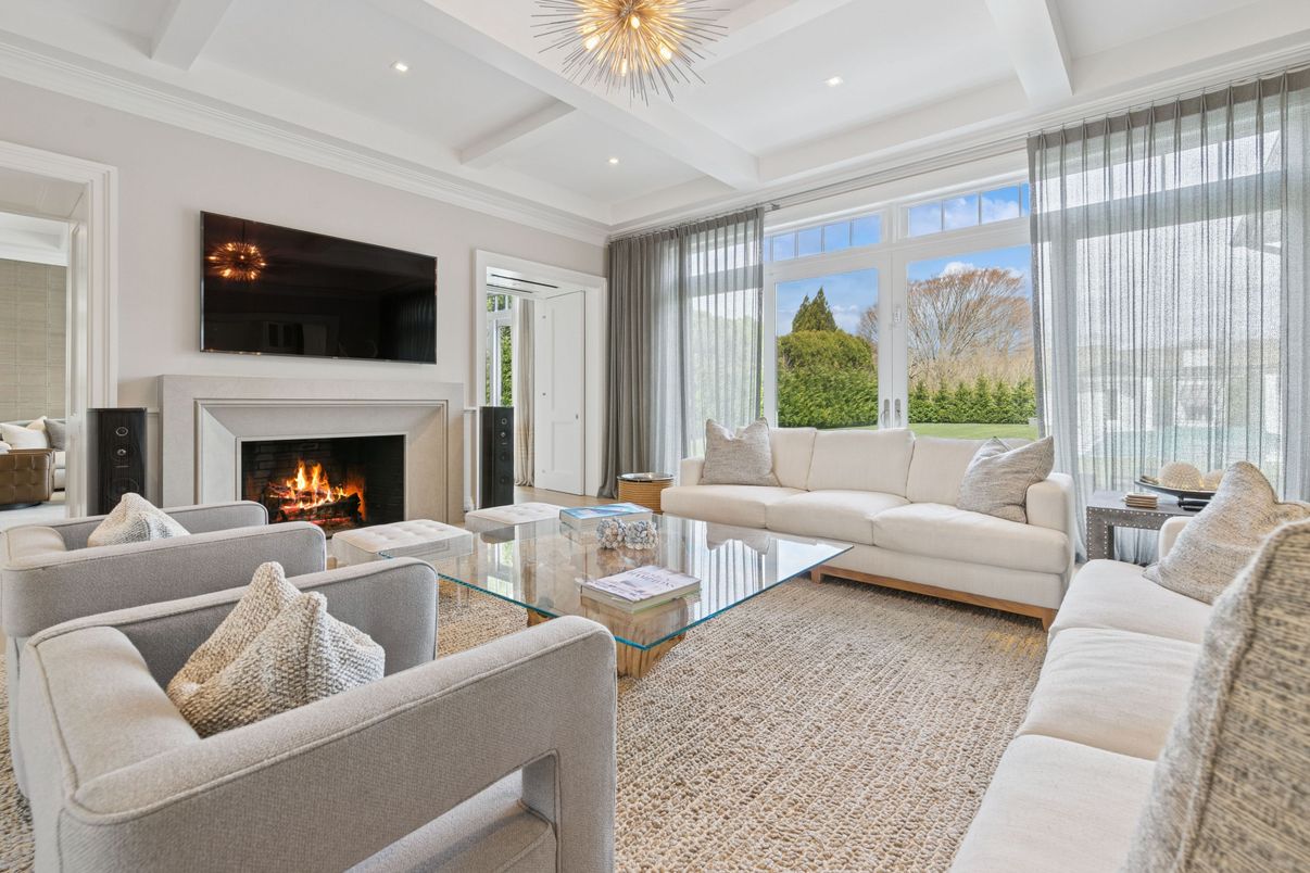 Fireplace, Interior, Living room, Recessed Lighting