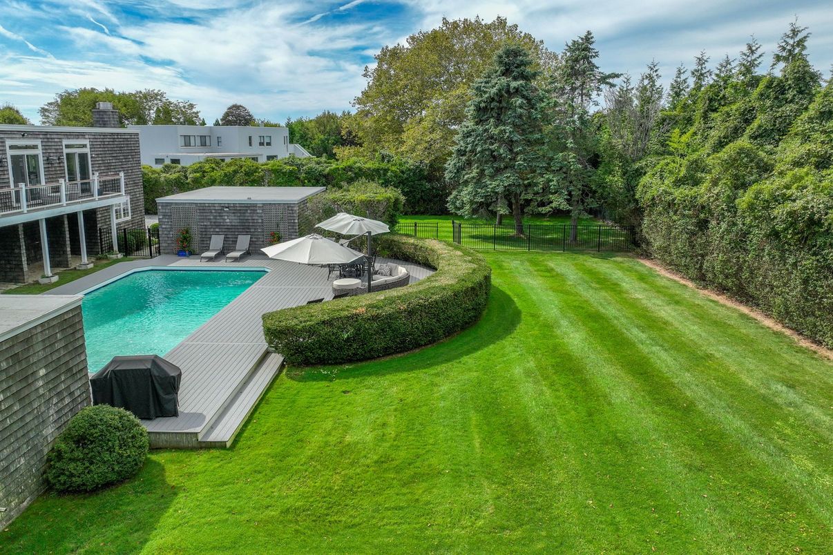 Backyard, Exterior, Pool