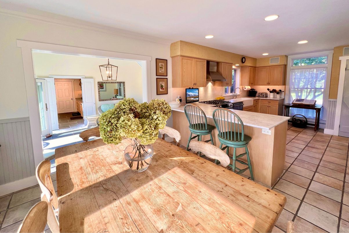 Interior, Kitchen, Recessed Lighting