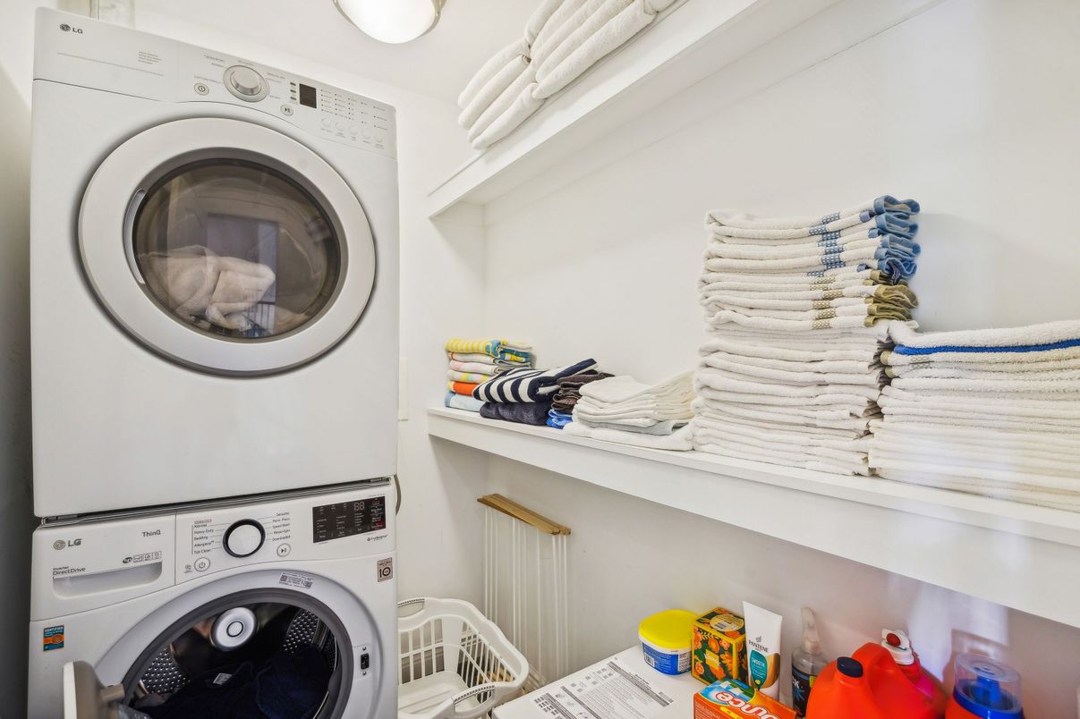 Interior, Utility Closets, Washer