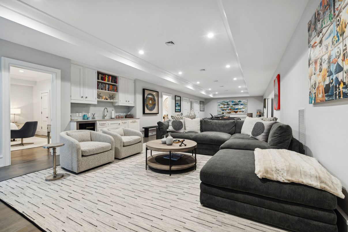 Interior, Living room, Recessed Lighting, Wood Texture Flooring