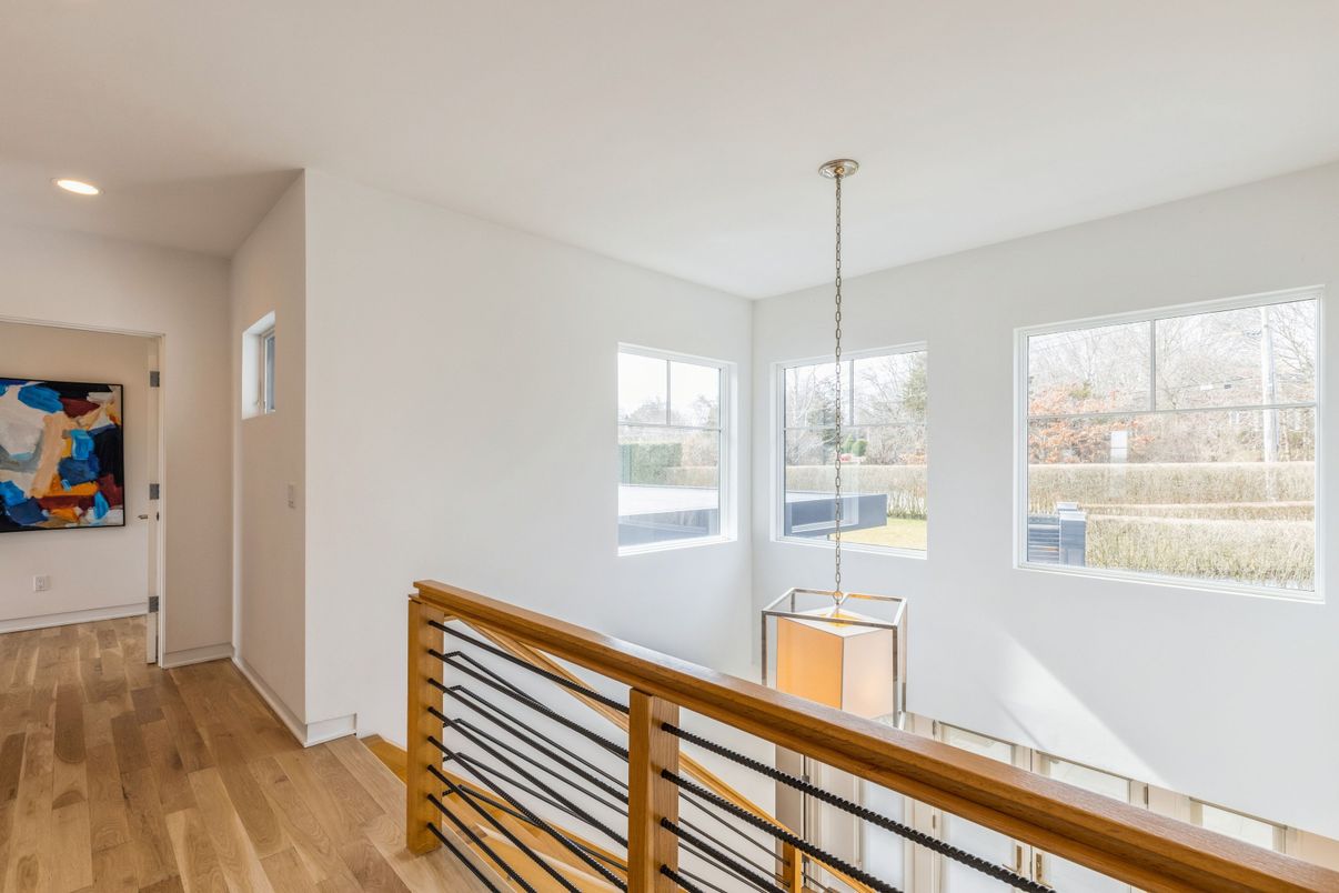 Interior, Pendant Lights, Recessed Lighting, Wood Texture Flooring