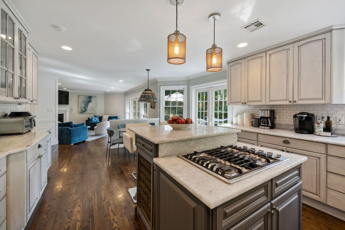 DE Listing image placeholder