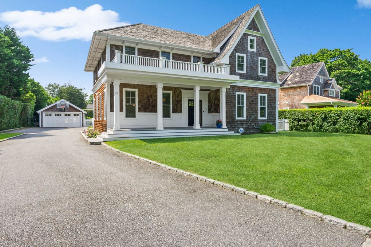 Detached Garage, Exterior, Facade, Farmhouse