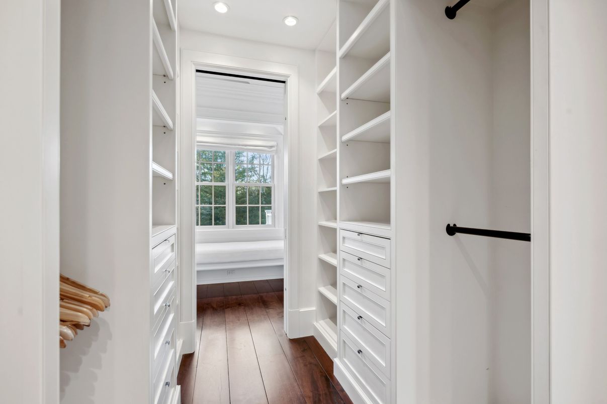 Interior, Recessed Lighting, Walk-in Closets, Wood Texture Flooring