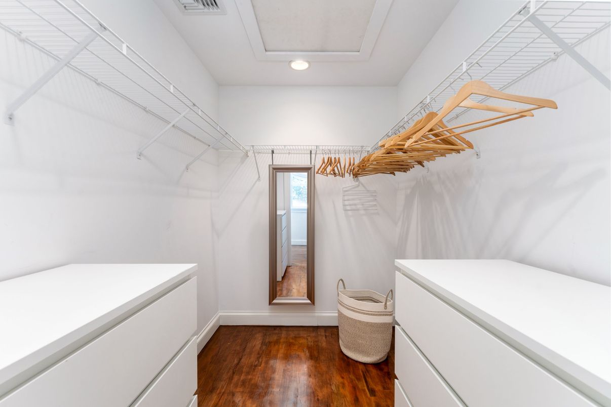 Interior, Recessed Lighting, Walk-in Closets, Wood Texture Flooring