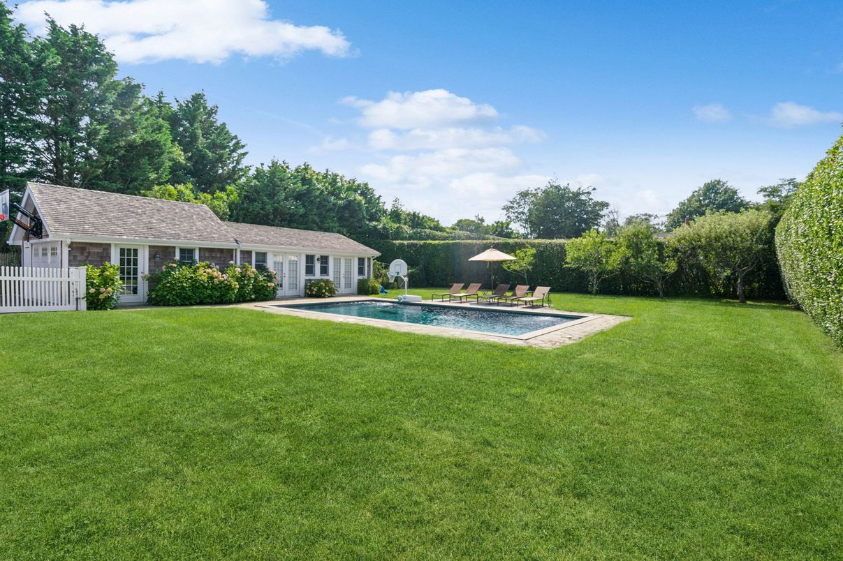 Backyard, Exterior, Pool