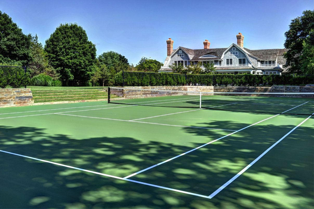 Exterior, Tennis Courts