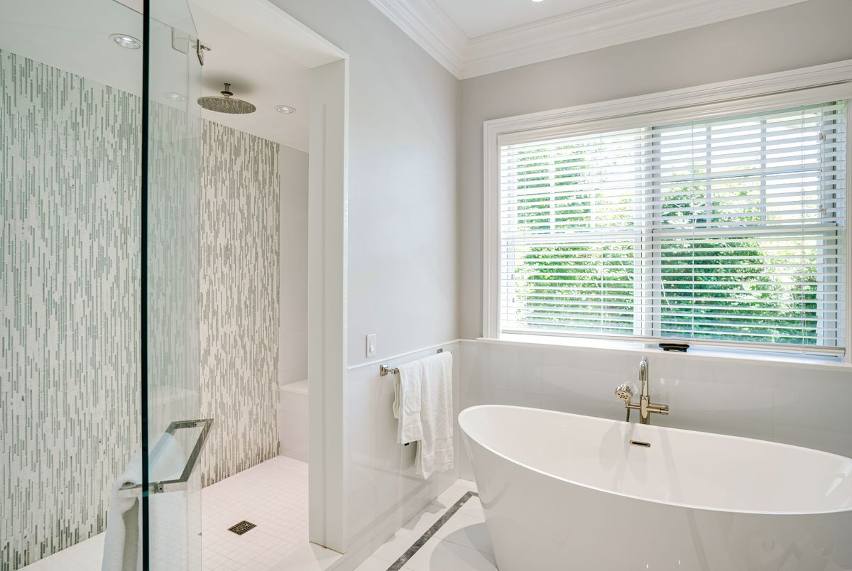 Bathroom, Free Standing Baths, Glass Shower, Interior, Recessed Lighting